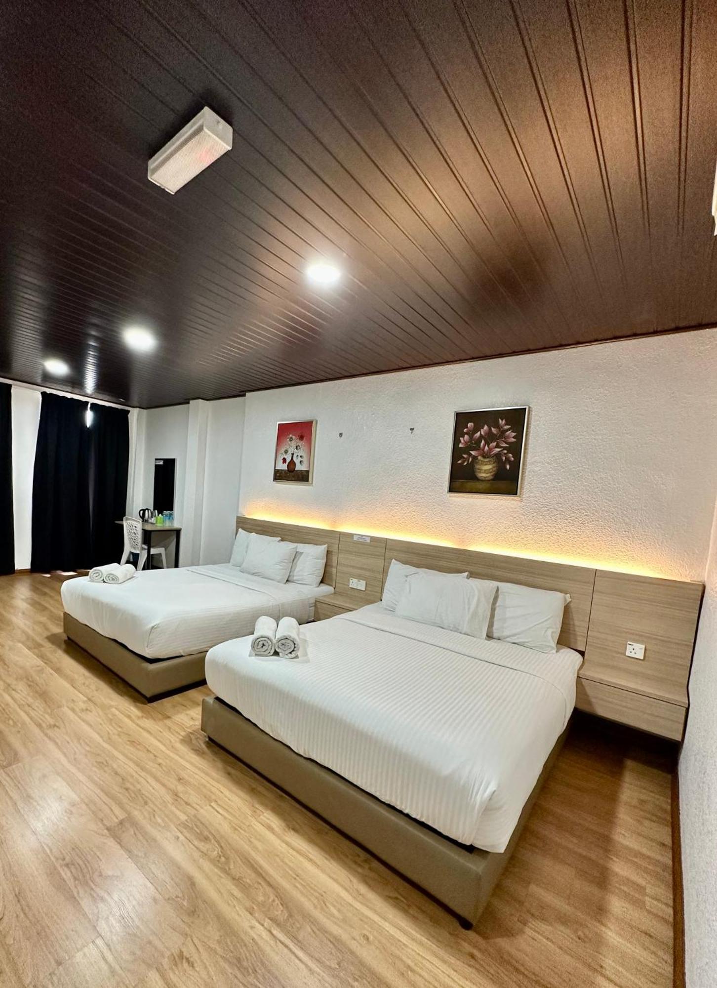 Kangar Hotel Sdn Bhd Esterno foto
